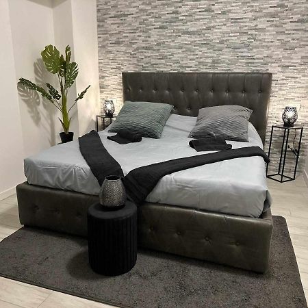 Destiny Home 3 Verona Borgo Roma Esterno foto