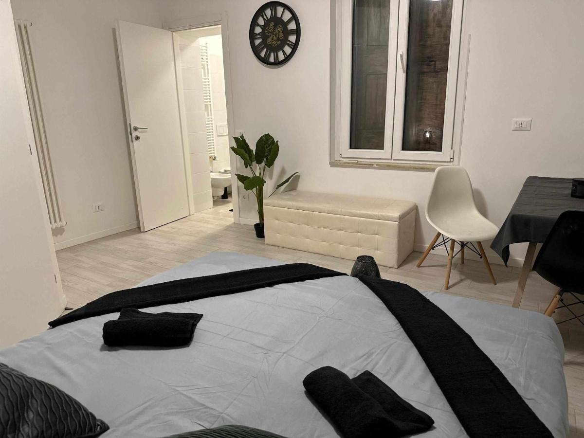 Destiny Home 3 Verona Borgo Roma Esterno foto