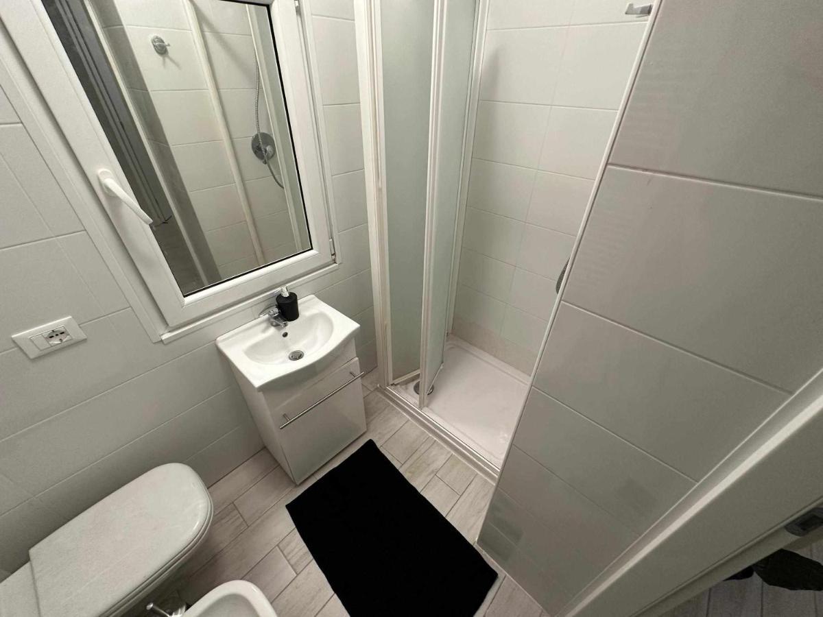Destiny Home 3 Verona Borgo Roma Esterno foto